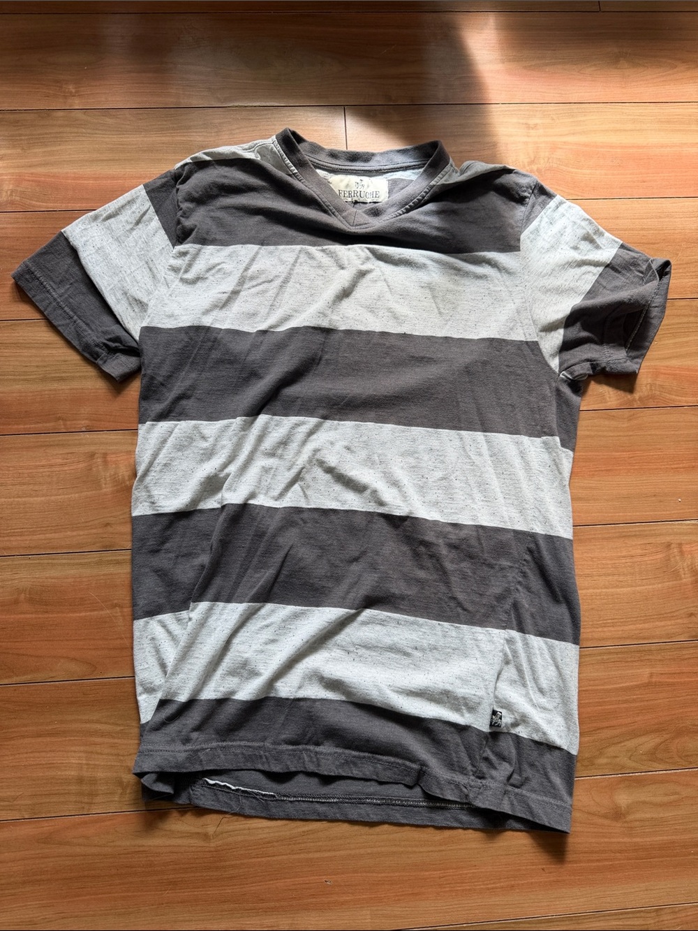 Ferruche Striped Short-Sleeve Crew Neck Shirt - Gray/Charcoal